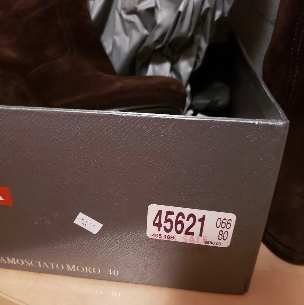 Prada very good